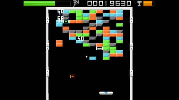 Retro Endurance 8bit Preview with a block breaker screenshot