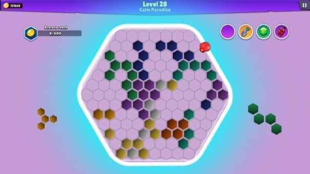 Smaller hex pieces displayed in Hegzis, highlighting intricate gameplay details for the Hegzis review.