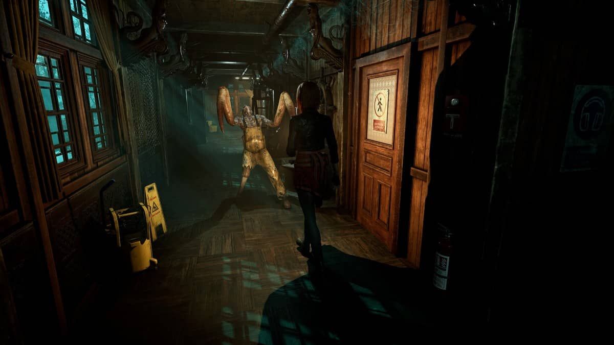 A grotesque mutant lunges at Caroline in a narrow corridor of Tormented Souls 2, amplifying the survival horror tension.