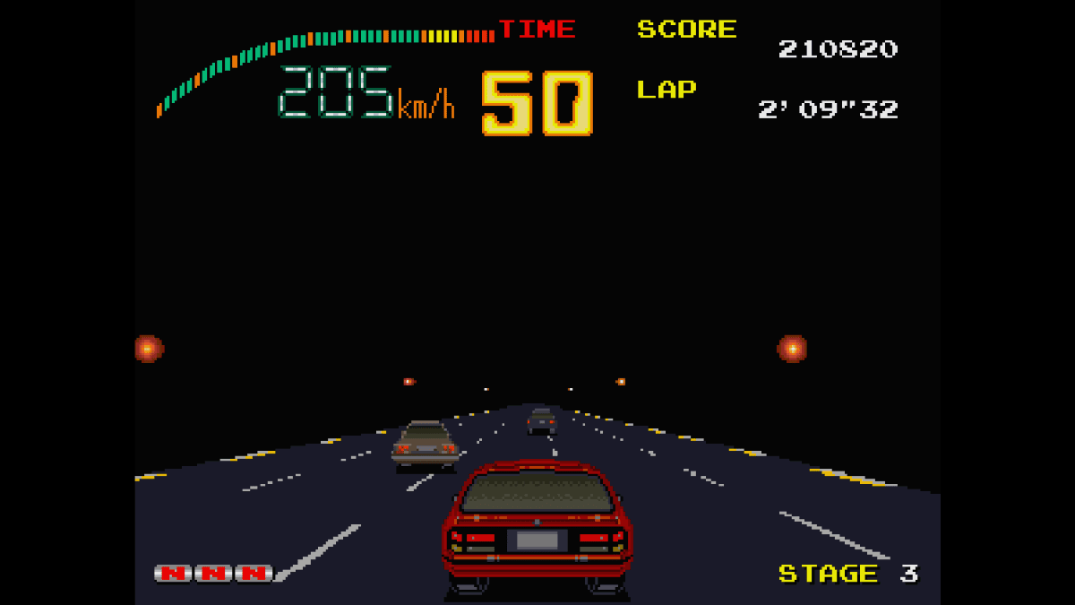 Arcade Archives TOP SPEED showing a detailed night race as the player car pushes through tight traffic.